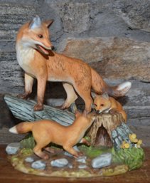 Red Fox Family - Mamma Fox With Kits/cubs Porcelain Figurine Andrea By Sadek