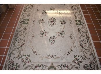 Jamila 5' X 7' Off White Carpet With Floral Pattern Made In Belgium