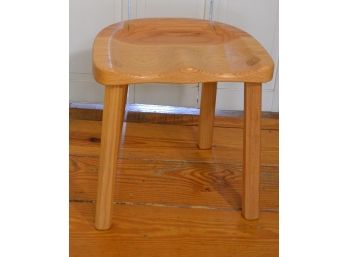 Comfy! Hand Crafted Bob Roakes Spinning Stool