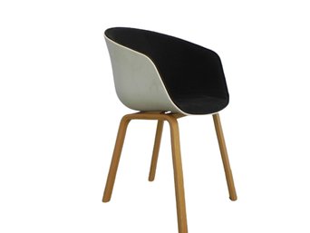 Single Black And White Contemporary Chairs On Bent Plywood Base - 2 - Hay Reproduction - 3 Total Available