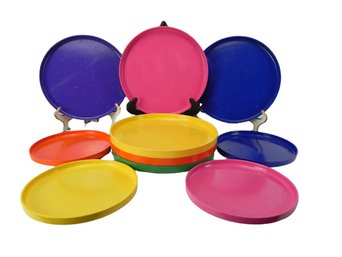 Heller, Massimo Vignelli Dinnerware, Various Colors - 4 Salad Plates 6 Dinner Plates - Total 10 Pieces