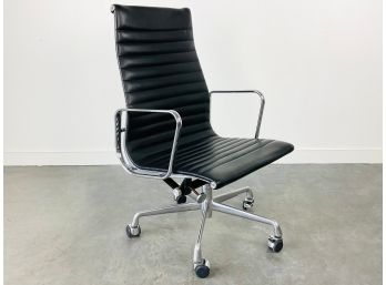 A Vintage Eames Aluminum Group Office Chair (5 Of 5)