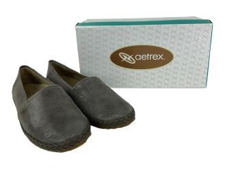 Brand New Aetrex Kylie Snake Moccasins, Womens Size 9-9.5