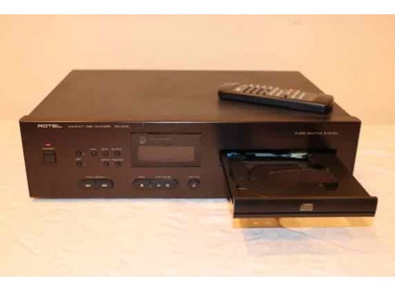 Rotel Compact Disc CD Changer Vintage 6 Shuttle System Model RCC-945
