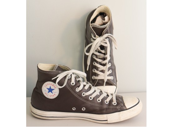 Converse All Stars Chuck Taylor's LEATHER High Tops Sz. 11