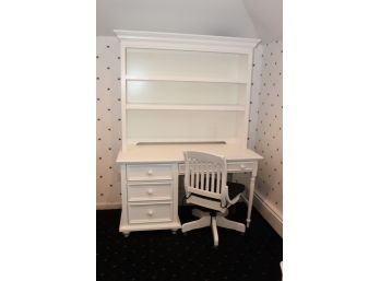 Stanley Young America White Student Desk W/ Bookshelf Hutch And Rolling Chair