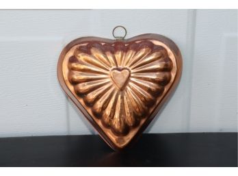 Vintage Copper Hert Mold Tin Lined Wall Decoration