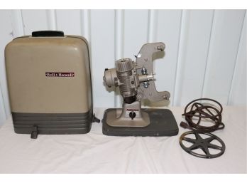 Vintage Bell & Howell Model 122-LR 8mm  Movie Projector