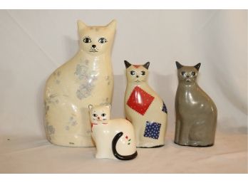 Ceramic Cat Figurine Lot (cat1)