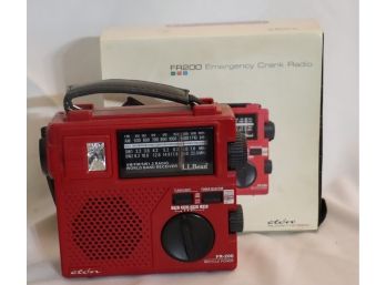 Eton FR-200 Emergency Radio Hand Crank World Receiver L. L. Bean