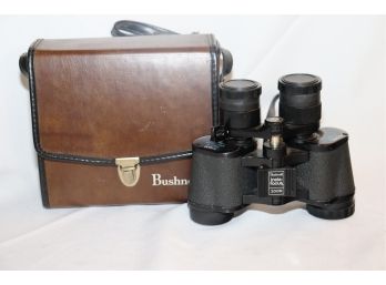 Vintage Bushnell Binoculars 7-12x30  With Case