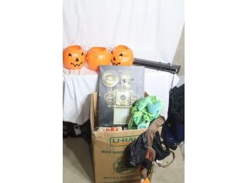 Halloween Box Lot 4