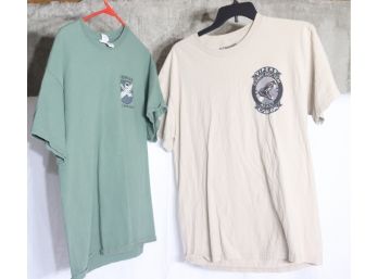 Pair Of US Army T-shirts Size Large