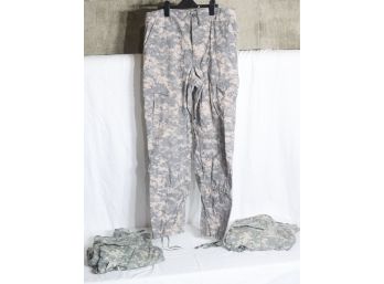 3 Pair US Army Uniform Pants Size Medium- Regular
