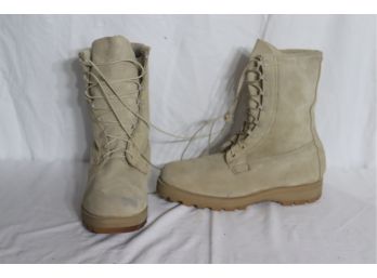 US Army Boots Size 10 1/2 W Gore-tex