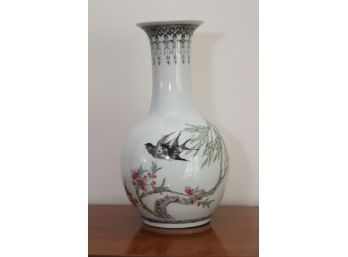 Vintage Porcelain Chinese Swallow Vase