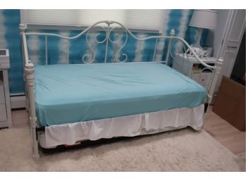 White Wrought Iron Trundle Bed