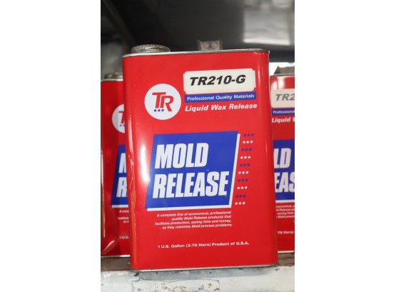 12 Gallons TR-210g Liquid Wax Mold Release