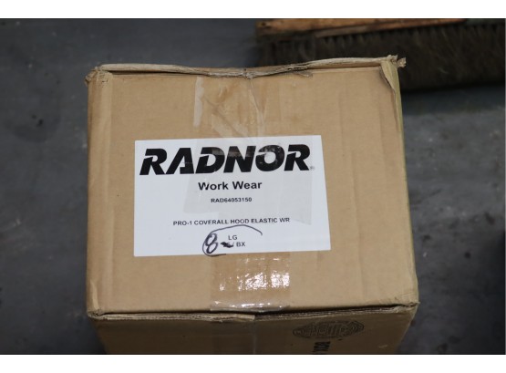 1 CASE OF 8 RADNOR Workwear Pro-1 Coveralls TYVEK SUITS  Size LARGE