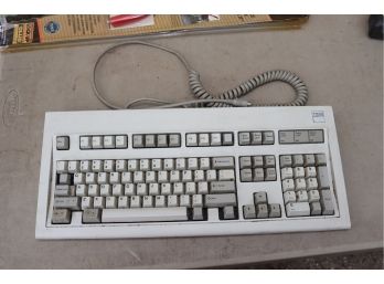 IBM 1390131 Clicky Model M Keyboard