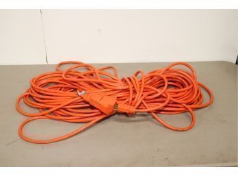 100' Extension Cord With 3 Way Plug