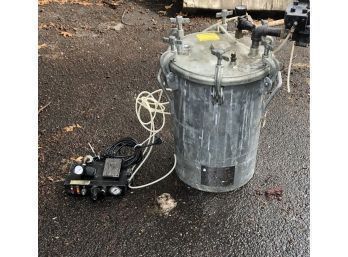Silvan Industries Paint Pressure Tank Pot With Extras