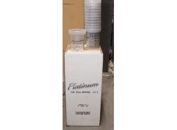 1 Case Of 100 Platinum Plastic 32 Oz Mixing Cups