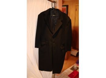 Black 100 Cashmere Overcoat By Giorgio Balestro Made In Italy Size 42s  (M-13)
