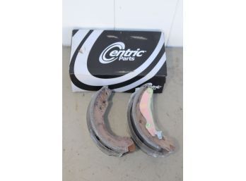 New In Box Centric 111.08141 Brake Shoes Chevrolet Aveo