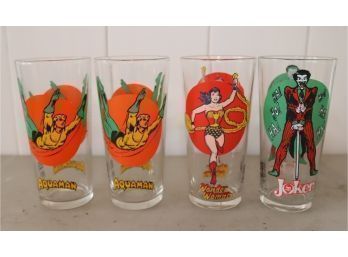 Set Of Pepsi Super Series 1976 Collector Glass DC Comics Joker Aquaman Wonder Woman