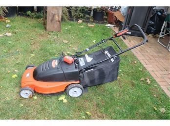 Black & Decker Cmm1200 Cordless Lawn Mower With Charger