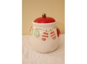 Small Hallmark Winter Seasons Greetings Christmas Cookie Jar
