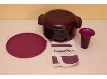 Tupperware Stack Cooker Starter Set. New W/ Book