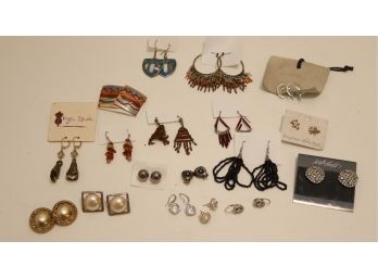 Assorted Vintage Earring Lot  (J-6)