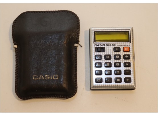 Vintage Casio Micro Mini Electronic Calculator With Case