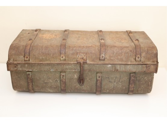 Vintage Antique Metal Storage Box Portable Travel Case