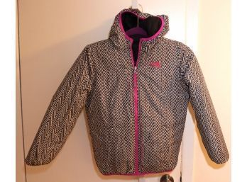 Reversible THE NORTH FACE PUFFER JACKET BLACK HOT PINK, AND ZEBRA!!! SIZE GIRLS M