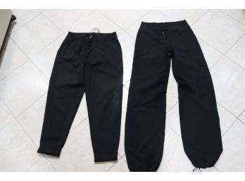 Pair Of Lululemon Black Pants Size 6. (ISL-2)