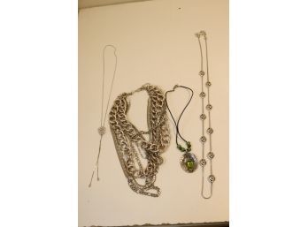4 Cool 'Silver' Fashion Necklaces Costume Jewlery (TRJ-5)