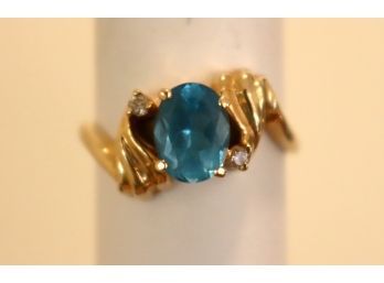Vintage 14K Gold Blue Topaz And Diamonds Ring  Sz. 6.5