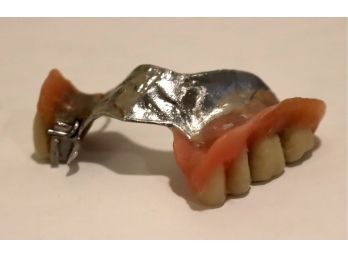 Vintage Partial Denture Dental Gold Fake Teeth!
