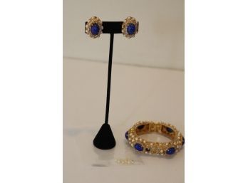 KJL KENNETH JAY LANE GOLD TONE Bracelet PEARL 7 BLUE STONE W/ CLIP ON EARRINGS Needs Repair (JWH-14)