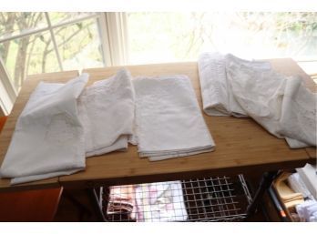 Lace Tablecloths. (WL-1)