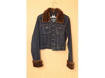 French Connection Denim Jean Jacket With Fur Cuff/ Collar Size M. (DT-1)
