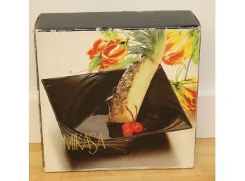 Mikasa Black Plateus Square Vegetable Bowl