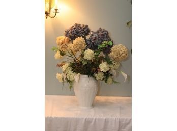 Wedgwood Fine Earthenware Vase Classic Garden W/ Faux Flowers (W-1)