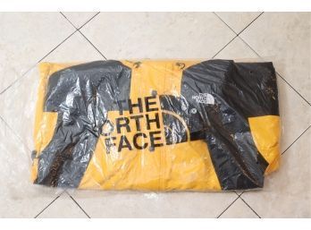 NEW IN PACKAGE W/o Tags The North Face Yellow Waterproof Gore-tex Jacket Sz. M
