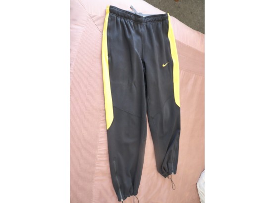 Nike Dri-Fit Pants Black/Yellow Size M