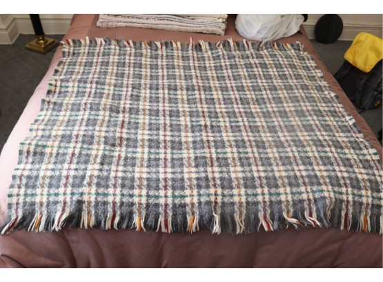 Pendleton 100 Percent  Pure Virgin Wool Plaid Throw Blanket