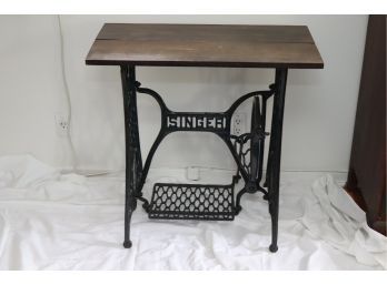 Singer Sewing Machine Iron Base Table